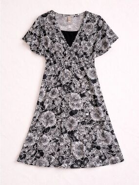 White Stag Black White Floral Wrap Dress XL 16/18 V-Neck Empire Waist
